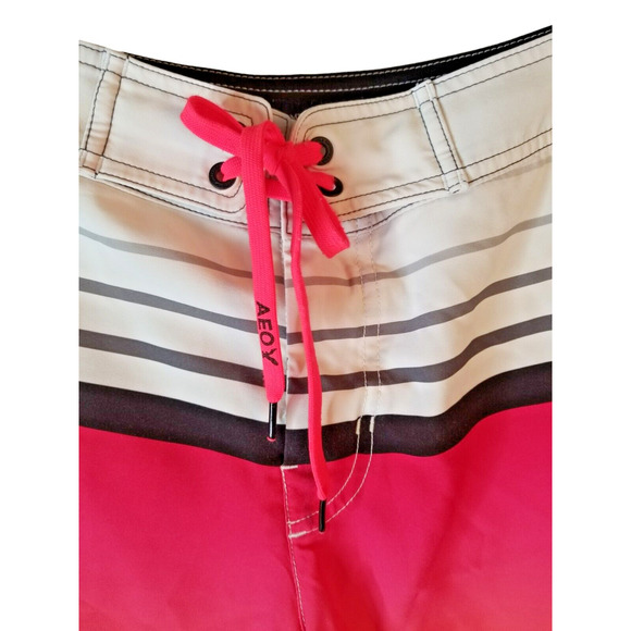 American Eagle Outfitters Board Swim Shorts Men's Sz 30 Inseam 9.5 in Multicolor - Picture 3 of 8